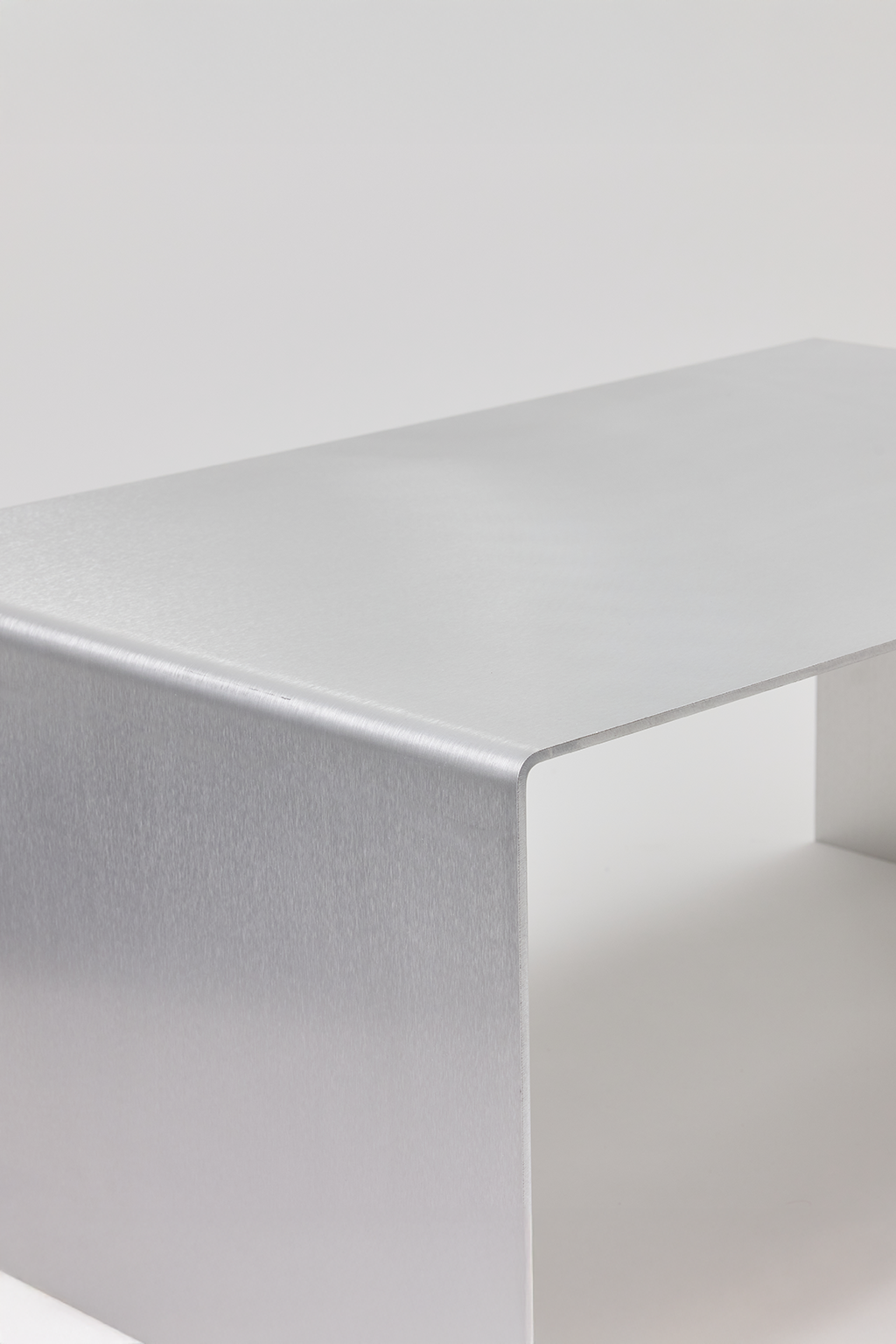 LURA_2 | Soffbord, 120 cm